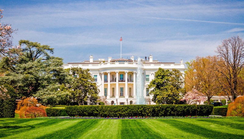 political shows, front of White House